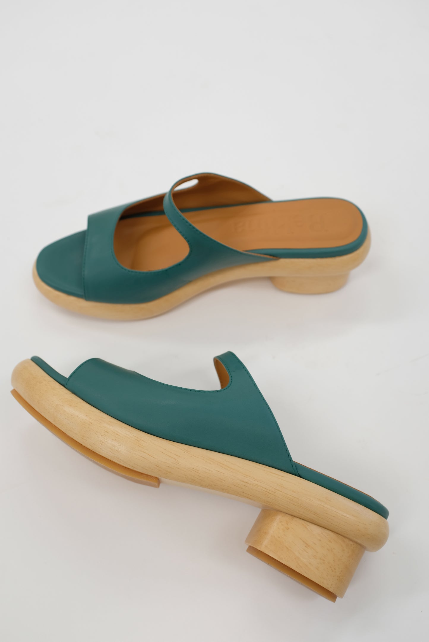 Beklina Low Sedia Sandal Cypress