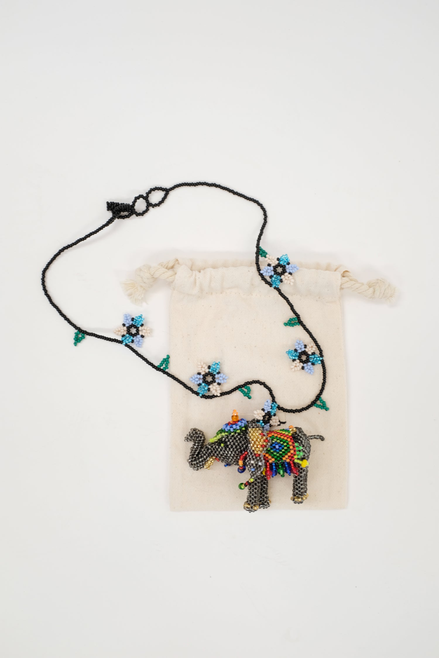 Tomasa Flowers Necklace