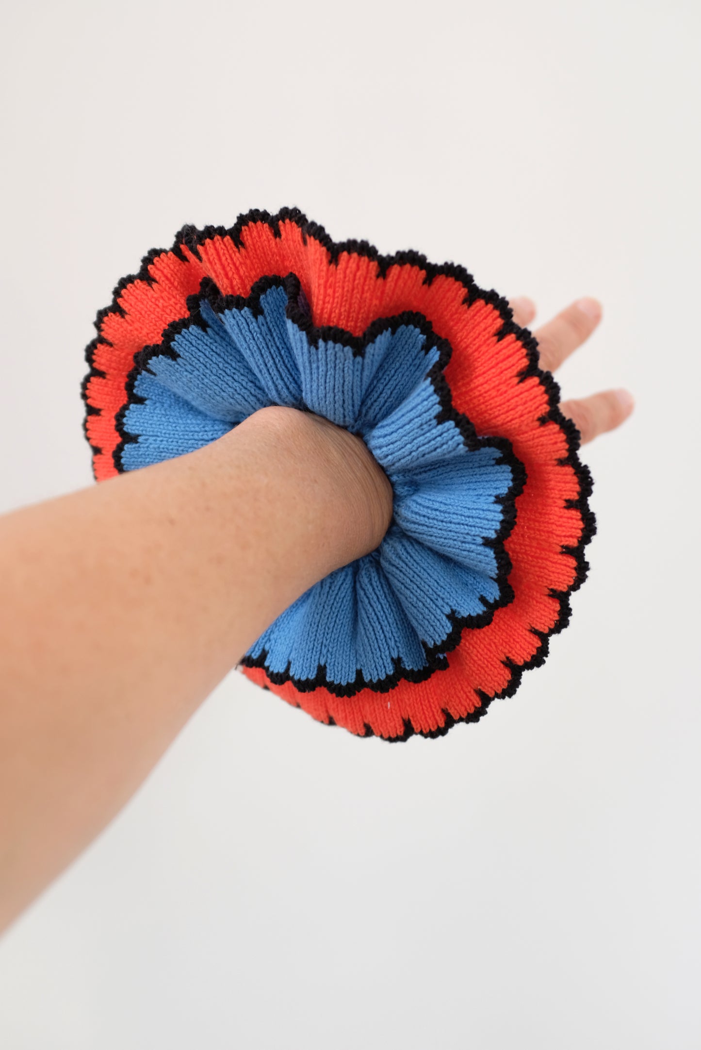 Tomasa Ruffle Scrunchie