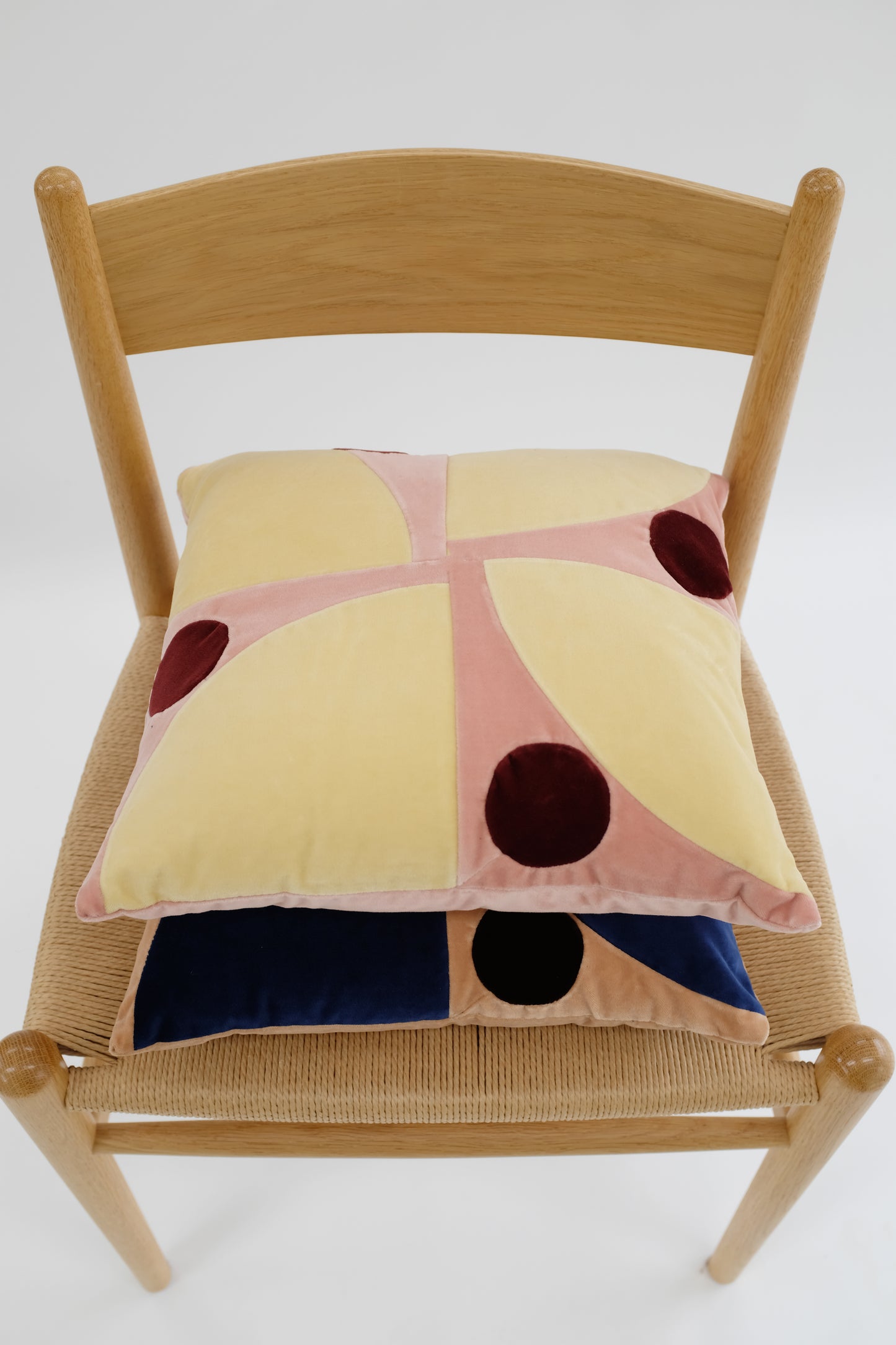 Beklina Velvet Josefine Pillow