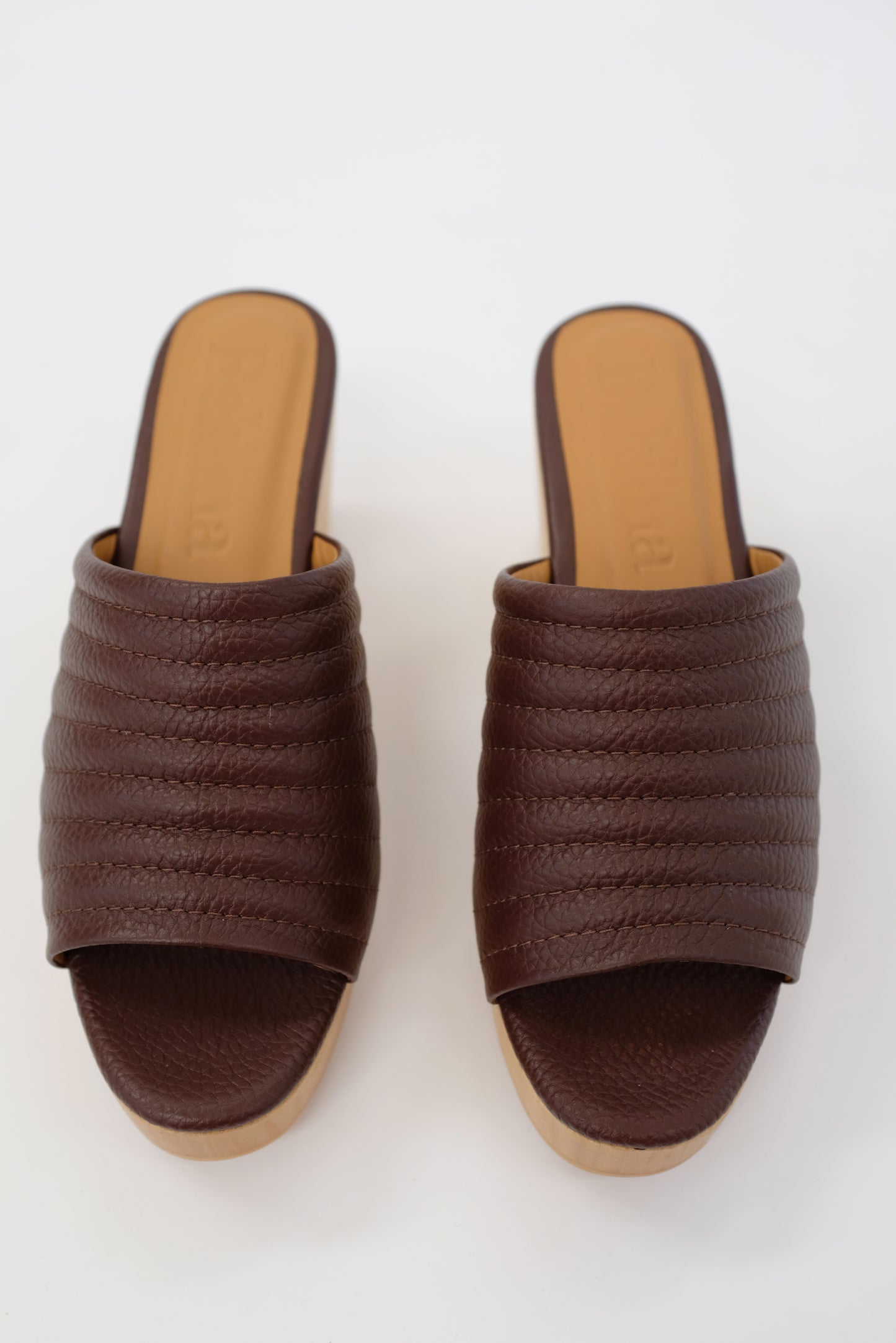 Beklina Ribbed Clog Open Toe Castagna