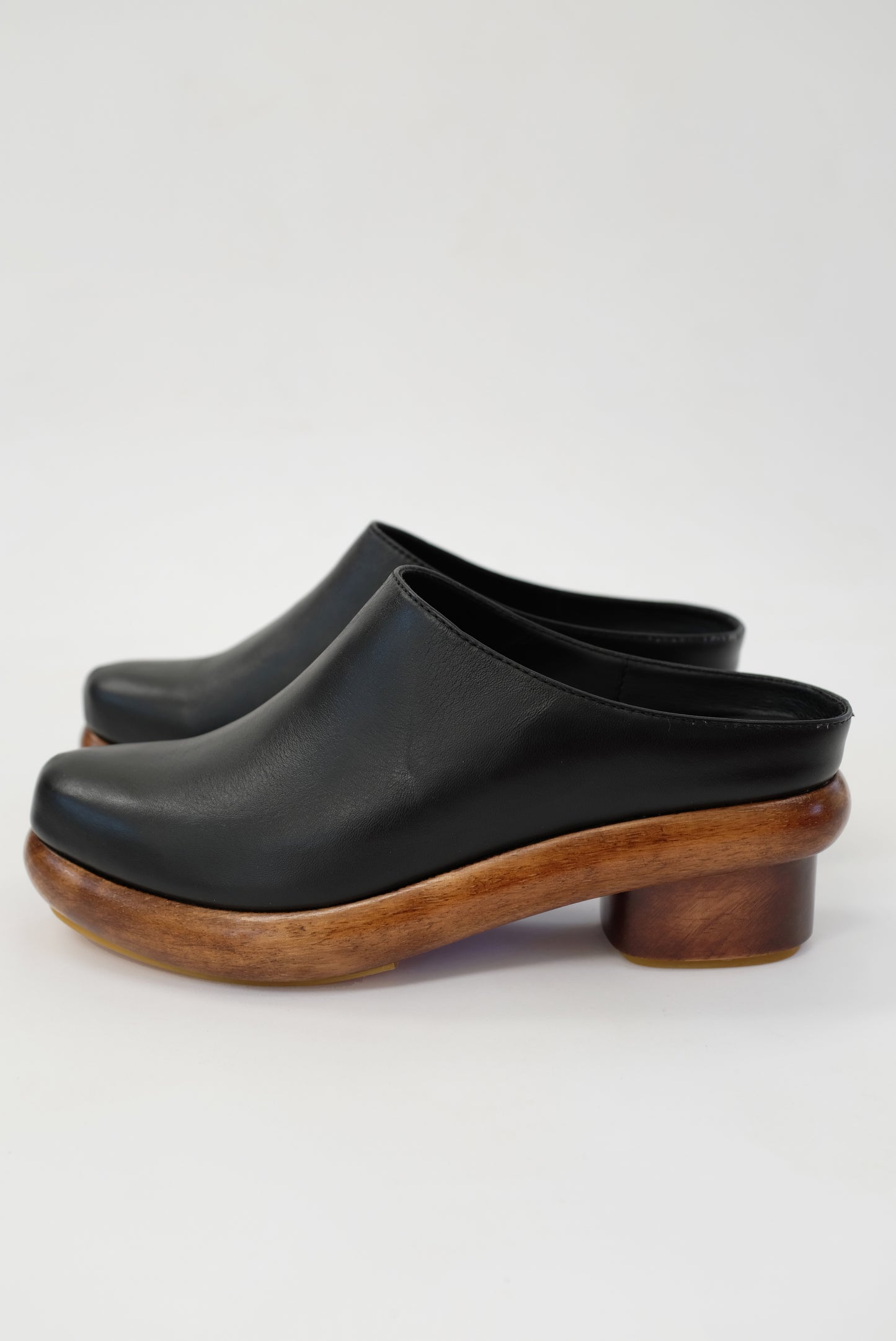 Beklina Low Sedia Clog Black