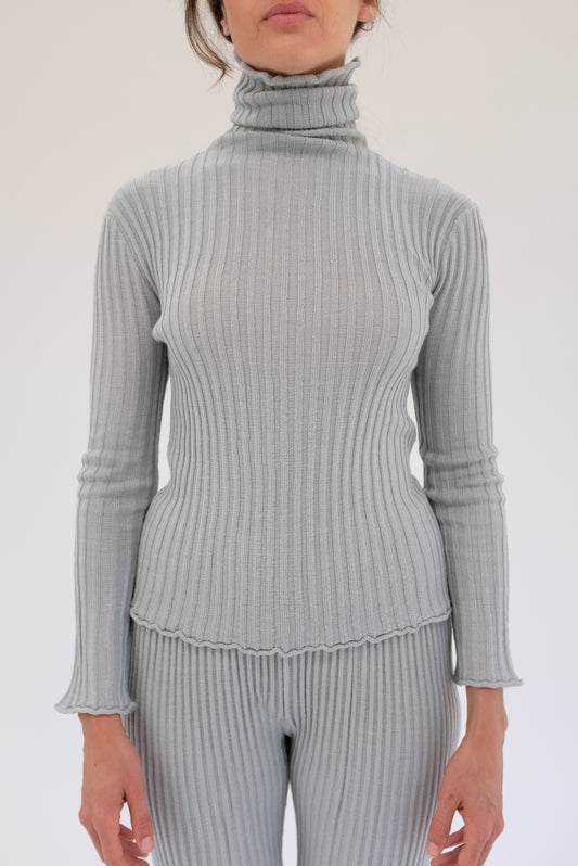 Beklina Merino Ribbed Turtleneck Cement