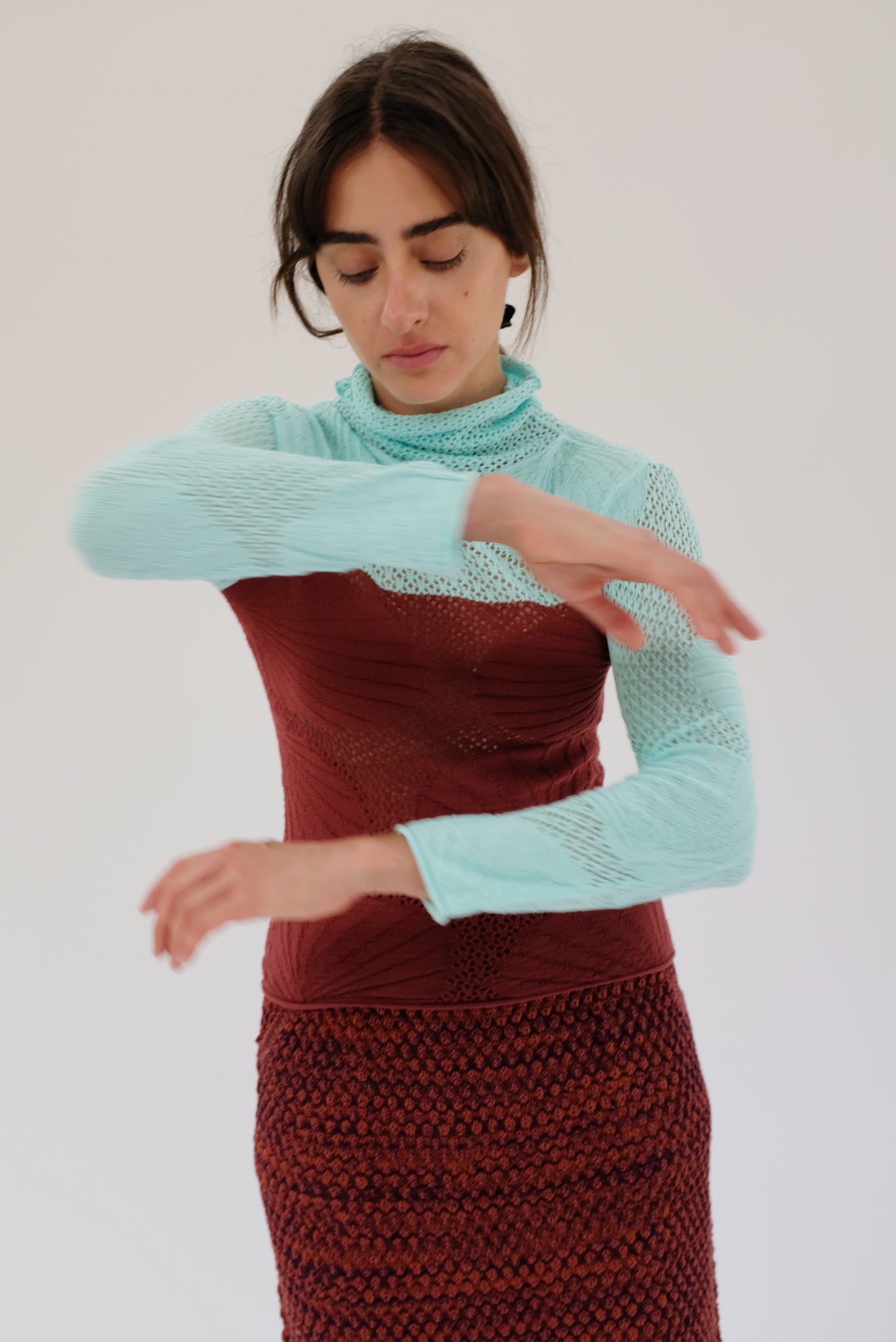 Beklina Shell Lace Turtleneck Umber / Aqua