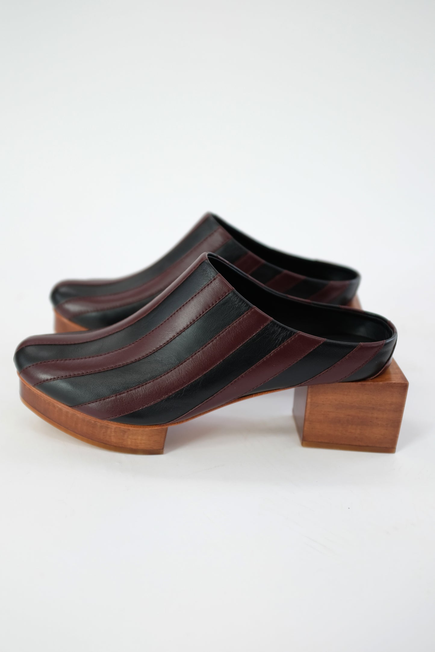 Beklina Matisse Platform Mules Black/Umber